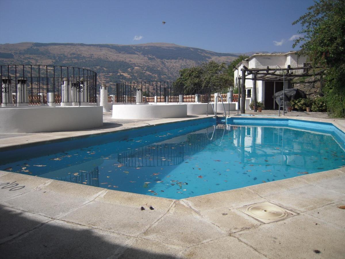 La Ermita Del Poqueira Apartment Bubion Bilik gambar